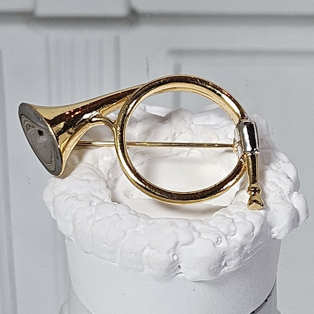 Trifari French Horn Brooch